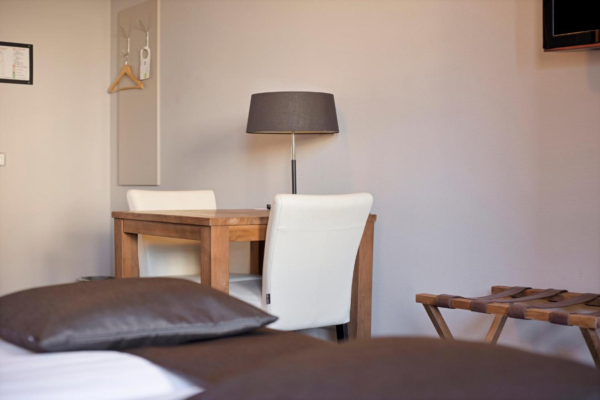 Hunzego Hotel Uithuizermeeden Экстерьер фото