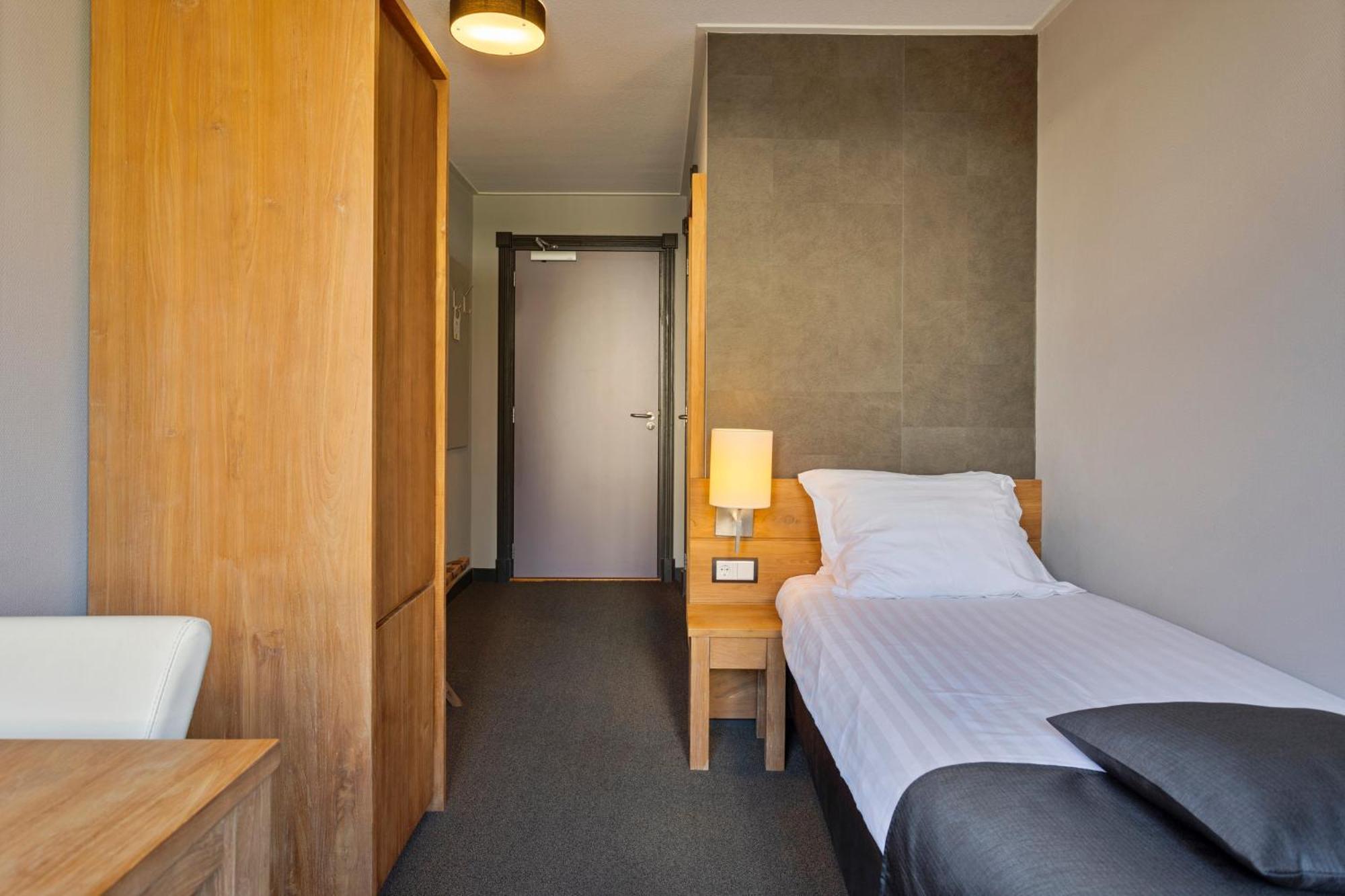 Hunzego Hotel Uithuizermeeden Экстерьер фото